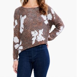 Nic+Zoe Scattered Florals Sweater Size M